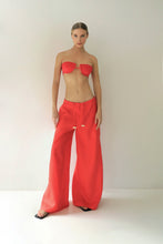 Carregar imagem no visualizador da galeria, Pantalona Detalhe Viés Alfaiataria - Linho Vermelho