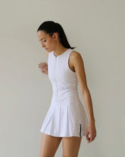 Carregar imagem no visualizador da galeria, Vestido Presponto Pregas c/ Short Fixo - Branco