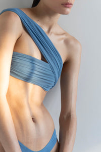 Biquíni Tanga Asa Delta - Tule Azul