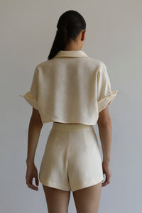 Short Pregas  Detalhe Cós Alfaiataria - Linho Creamy