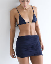 Carregar imagem no visualizador da galeria, Biquíni Top Triângulo Detalhe Thomas - Azul Marinho