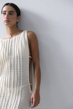 Carregar imagem no visualizador da galeria, Saída Cava Recortes Presponto - Crochet Off-White