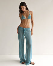 Carregar imagem no visualizador da galeria, Biquíni Top Triângulo Nervura - Azul Turquesa