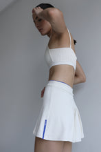 Carregar imagem no visualizador da galeria, Saia Pregas c/ Short Fixo - Off-White Piquet
