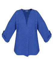 Carregar imagem no visualizador da galeria, Camisa Maxi - Azul Bordado