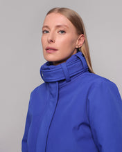 Carregar imagem no visualizador da galeria, Jaqueta Pala Detalhe Passante- Azul Klein