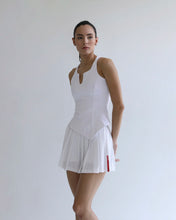 Carregar imagem no visualizador da galeria, Saia Esportiva Plissada c/ Short Fixo - Branco