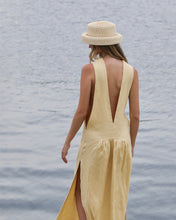 Carregar imagem no visualizador da galeria, Saída Cava Lateral Pregas Alfaiataria -