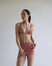 Carregar imagem no visualizador da galeria, Biquíni Top Ícone Triângulo Argola - Rosa Grená