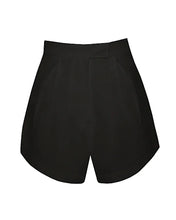 Carregar imagem no visualizador da galeria, Short Pregas Detalhe Cós Alfaiataria - Linho Black