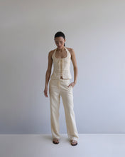 Carregar imagem no visualizador da galeria, Calça Ícone Reta Detalhe Cós Baixo  Alfaiataria - Linho Creamy