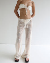 Carregar imagem no visualizador da galeria, Calça Reta Cós Baixo - Crochet Off-White
