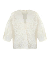 Carregar imagem no visualizador da galeria, Camisa Renda Localizada - Renda Off-White