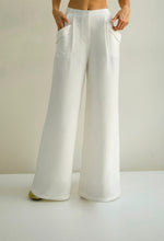 Carregar imagem no visualizador da galeria, Pantalona Bolsos Alfaiataria - Linho Off-White