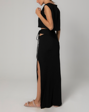 Carregar imagem no visualizador da galeria, Top Cropped Basic - Alfaiataria Linho Black