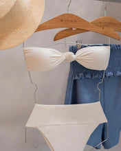 Carregar imagem no visualizador da galeria, Biquíni TQC Nó Frontal - Off-White